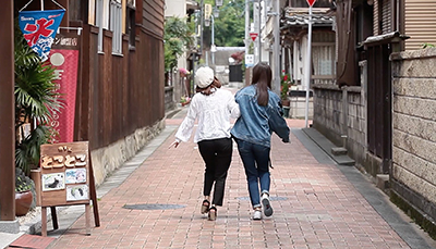 Free HTML5 Bootstrap Template by FreeHTML5.co